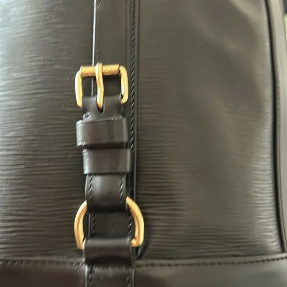 LOUIS VUITTON Randonnee Shoulder Bag 🖤🖤AR0948 EUC 🖤🖤